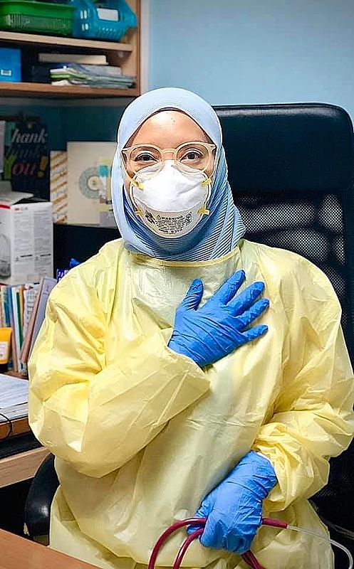 Dr Elly Sabrina does Salam Mufti during coronavirus